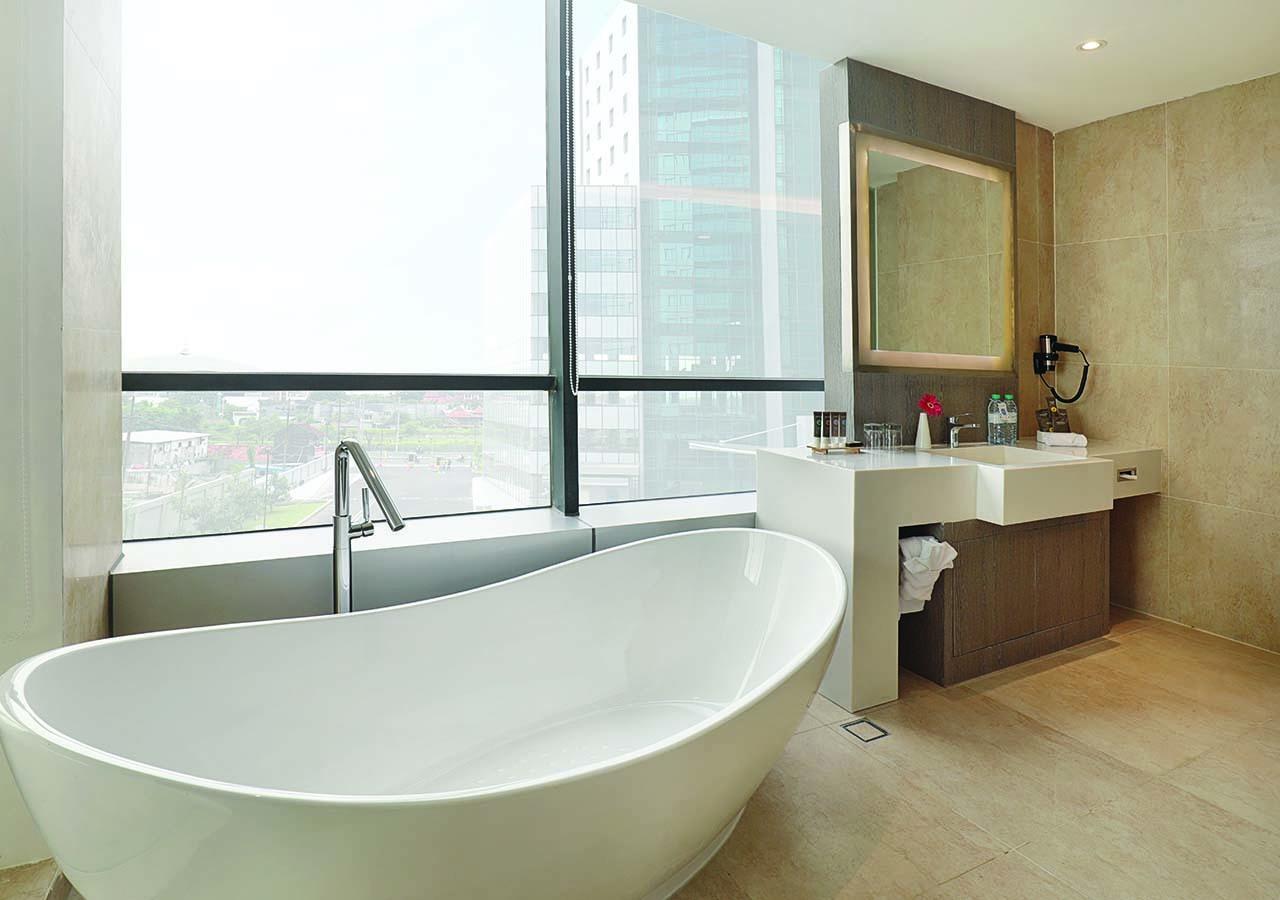 Hotel Novotel Samator Timur 4*